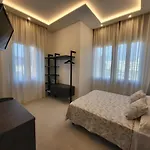 Fulgida מלון