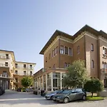 Fulgida מלון 3*