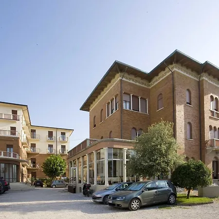 Fulgida Szálloda 3*